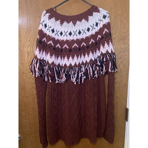 Glamorous Maroon Cable Knit Fringe Sweater Geometric Designs Size M Wool Blend - Picture 7 of 8